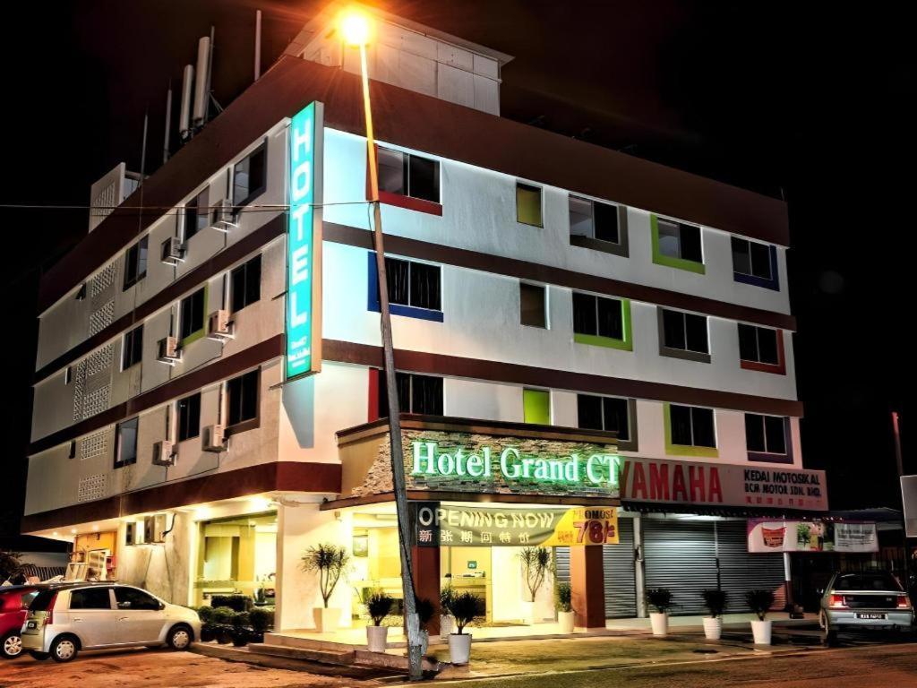 Grand Ct Hotel Malacca Luaran gambar